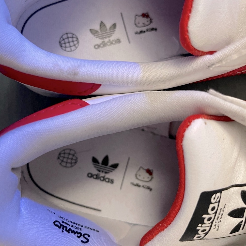 Adidas Superstar Hello Kitty - Picture 5 of 5